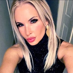 Meet your Posher, Marisa